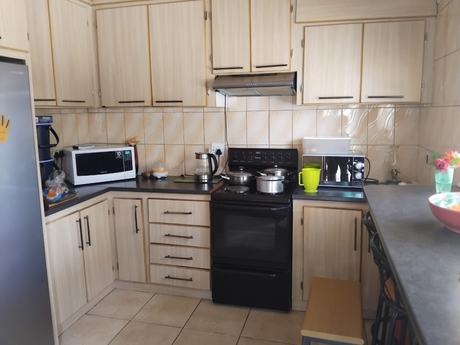 3 Bedroom Property for Sale in Aliwal North Eastern Cape